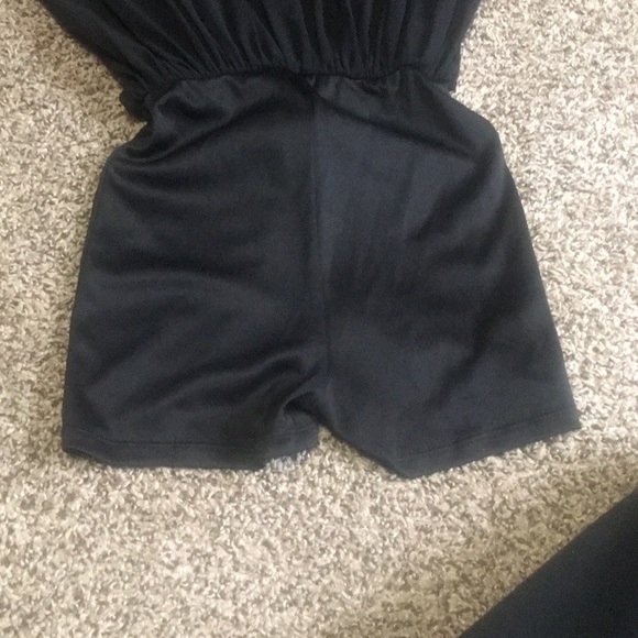 Long black dress - Picture 4 of 4